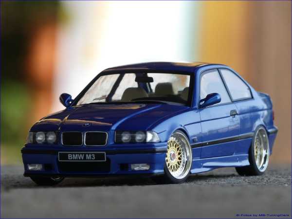 1:18 BMW E36 M3 in Blau - DieCast - inklusive OVP